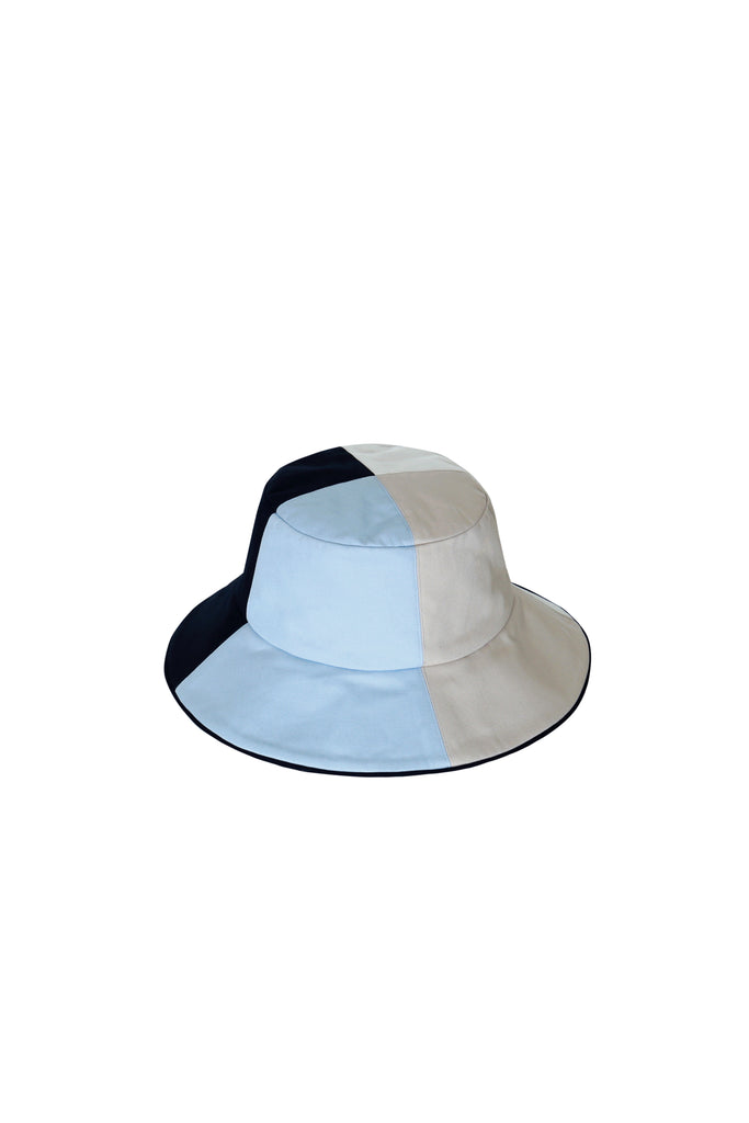SLICED BUCKET HAT