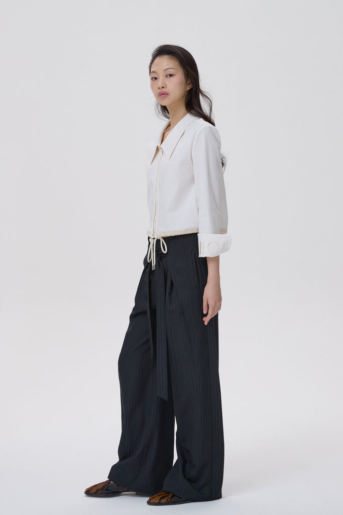 HYE DRAWSTRING CROPPED SHIRT