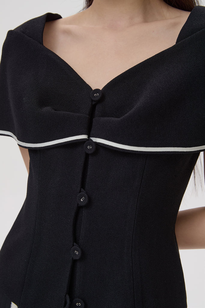 GARDEN SAND CREPE TOP