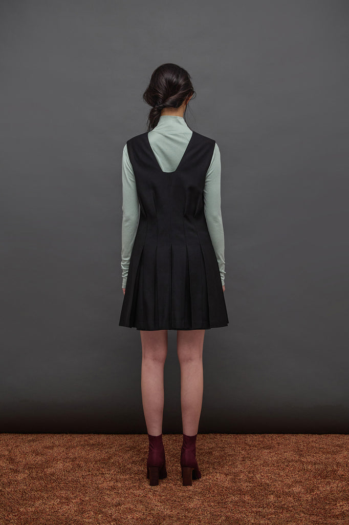 THEA 3 DIMENSIONAL PLEATED DRESS